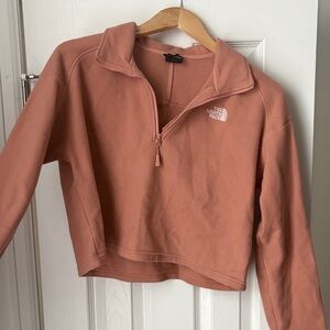 The North Face Women's Pink Cropped Fleece Top